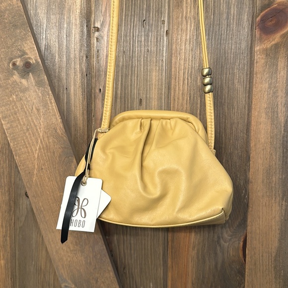 HOBO Adalyn Crossbody - Picture 1 of 13